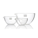 PYREX Flat Bottom Curved Side Evaporating Dish with Spout 600mL