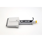 SLS Lab Basics 12 Channel Micropipette 20 - 200uL